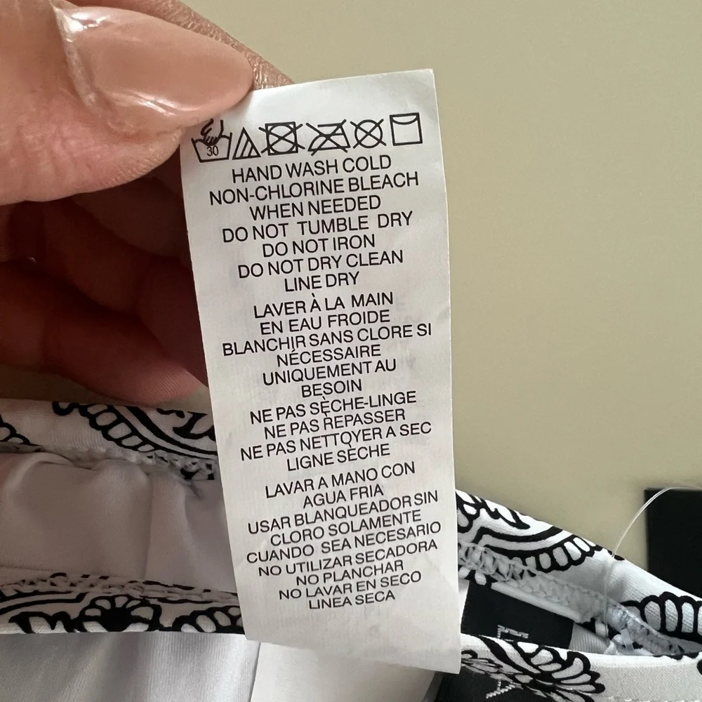 La Blanca Women's Standard Halter  Swimsuit Top size 6 - Picture 6 of 8